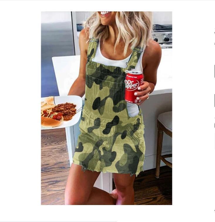 Women's denim skirt suspender skirt
