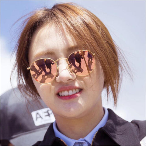 Round frame vintage sunglasses