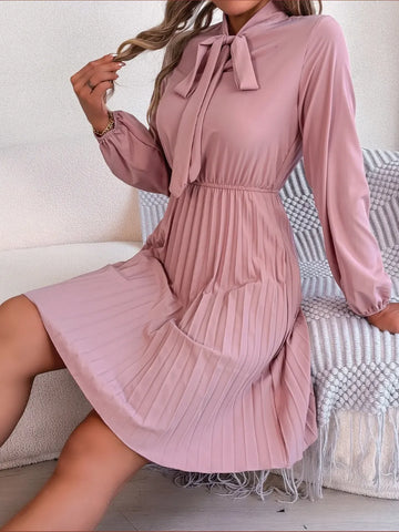 Spring and summer temperament tied waist long sleeved pleated skirt