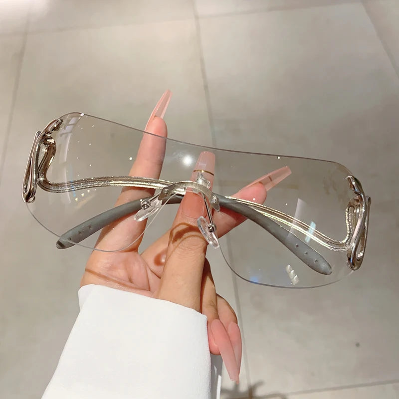 Trendy Monoblock Snake Shape Legs Women Eyewear