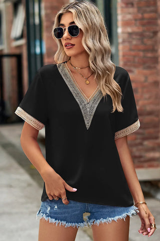 Lace patchwork V-neck solid color base T-shirt chiffon top
