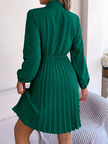 Spring and summer temperament tied waist long sleeved pleated skirt