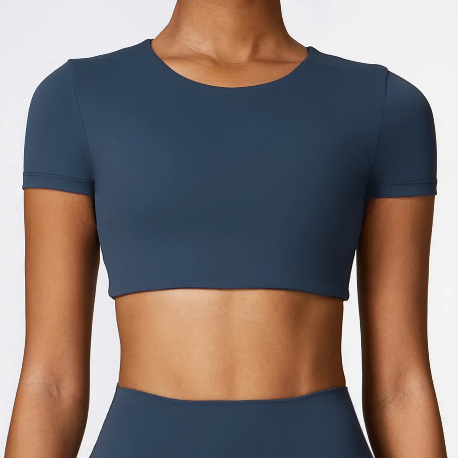 Sports Top Round Neck Yoga & Fitness Half Sleeve Crop Top