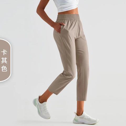 Casual and Trendy Quarter Length Trousers