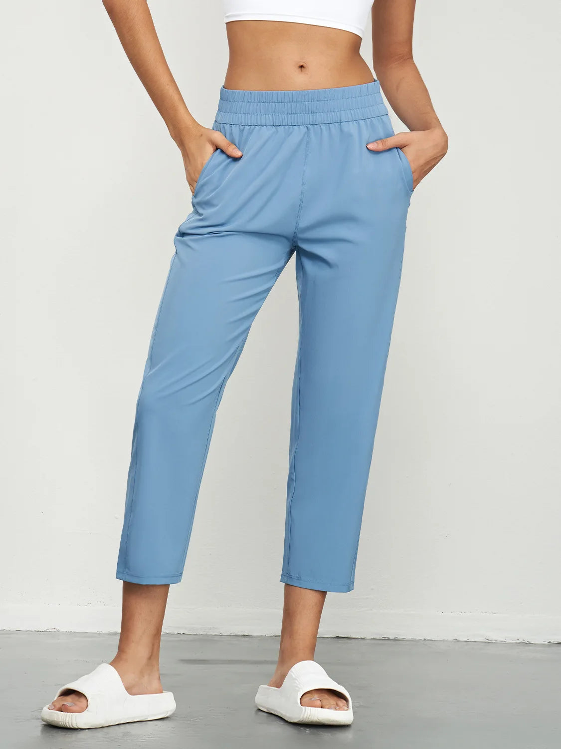 Casual and Trendy Quarter Length Trousers