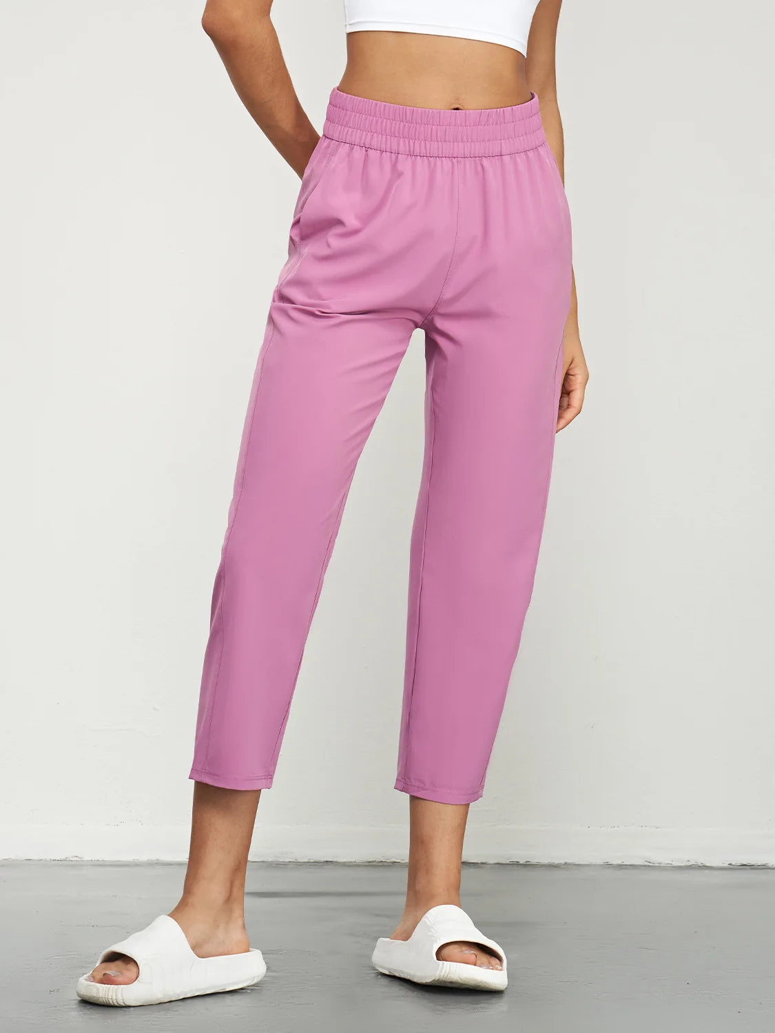 Casual and Trendy Quarter Length Trousers