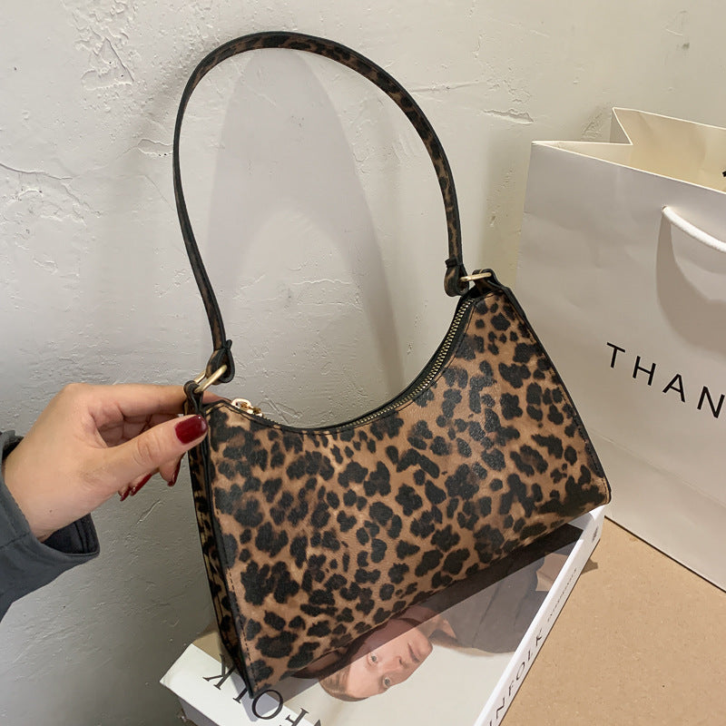 Trendy Patterned Underarm Mini Bag