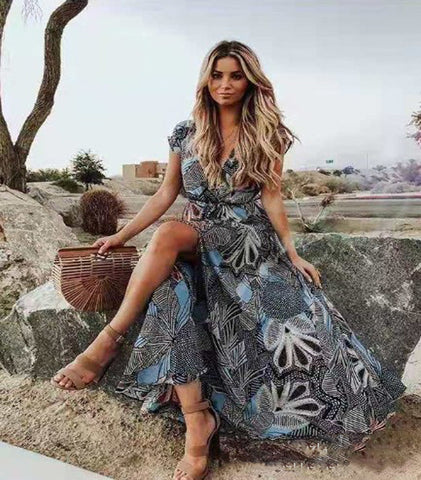 Bohemian maxi skirt with printed short sleeves