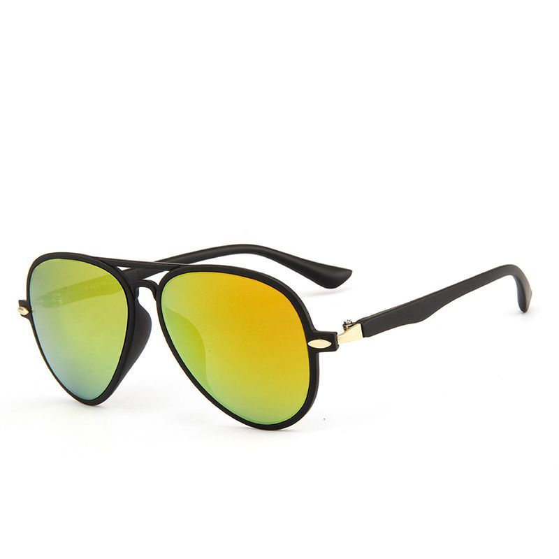 Ultralight Frame Aviator Sunglasses